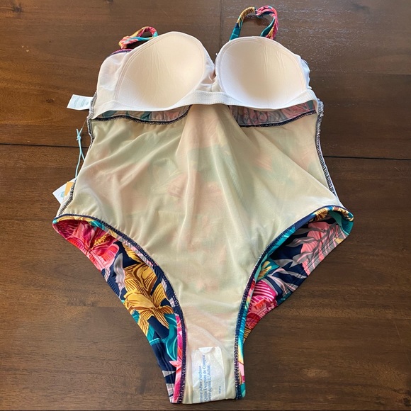 Over The Shoulder One Piece Swimsuit Tropical 18W - Picture 9 of 9